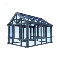 Salon de soleil en aluminium, maison en verre, extérieur, véranda en verre
