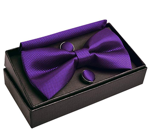 Set da uomo con papillon, fazzoletto e gemelli in colori vivaci per feste - Product Image 4