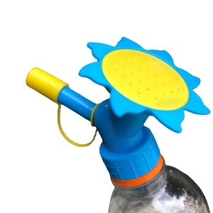 Dispositivo de riego manual, pulverizador de plástico de conexión rápida, herramienta de jardín para botellas de flores, verde y azul - Product Image 5