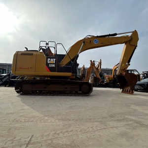 Excavatrice CAT 320E d'occasion, d'origine japonaise, 20 tonnes, moteur CAT, bon état - Product Image 2