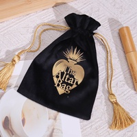 Sac à cordon en velours imprimé avec logo personnalisé et pompon, pochette de rangement de luxe en velours doux pour parfum, cartes de tarot, anti-poussière