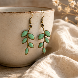 Orecchini Boho Verde Menta a Forma di Foglia Luminosi al Buio, Gioielli di Moda per Donne - Product Image 6