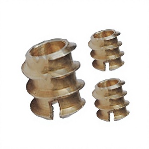 Écrou d'insertion fendu en laiton sur mesure – Construction de haute qualité avec surface polie brillante pour un fixation sécurisée - Product Image 1