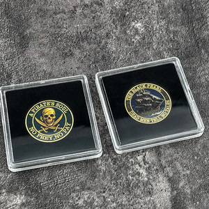 Pièce de monnaie commémorative sur le thème <span class=keywords><strong>des</strong></span> pirates <span class=keywords><strong>des</strong></span> Caraïbes, Perle Noire et Crâne et épées croisées, objet de collection transfrontalier avec étui - Product Image 2