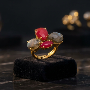 Anillo Clásico de Diamantes en Latón Chapado en Oro con Engaste de Garras y Combinación de Colores Impresionante para Compromiso y Boda - Product Image 3