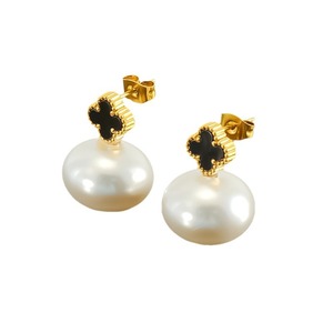 Hot Bán Thiết Kế 18K Mạ Vàng Ngọc Trai Stud Bốn Lá Clover Sang Trọng Thép Không Gỉ Đồ Trang Sức Thời Trang Bông Tai Set Cho Phụ Nữ - Product Image 4