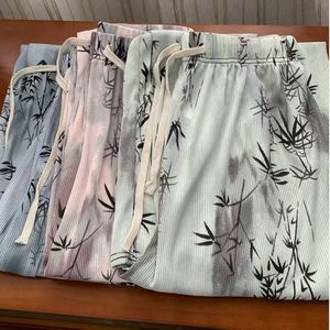 <span class=keywords><strong>Pantaloni</strong></span> estivi Vintage in seta di ghiaccio comodi in vita elastica larghi Casual con stampa <span class=keywords><strong>pantaloni</strong></span> <span class=keywords><strong>Cargo</strong></span> piatte in tinta unita - Product Image 3