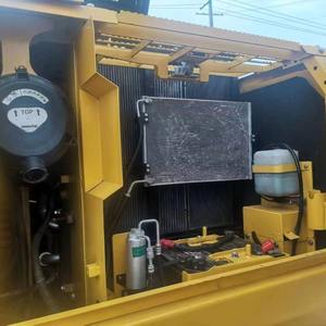 PC160-7 d'excavatrice Komatsu d'occasion (modèle 2021) poids en fonctionnement de 16 tonnes roulement de pompe à engrenages de moteur de haute qualité à vendre - Product Image 4