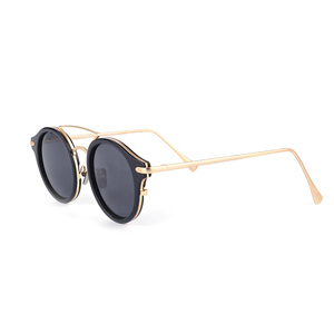 Lunettes de soleil à double pont faites à la main en acétate et métal composite avec verres polarisés en matériau <span class=keywords><strong>Tac</strong></span> - Product Image 2