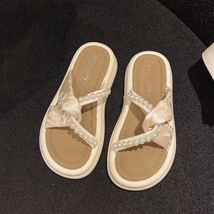 รองเท้าแตะแฟชั่นผู้หญิงแบบใหม่สำหรับฤดูร้อน สไตล์หวานๆ ใส่ได้ทั้งในบ้านและนอกบ้าน กันลื่น ประดับมุก ดีไซน์สบายๆ เหมาะสำหรับไปเที่ยวทะเล รับสั่งทำได้ - Product Image 5