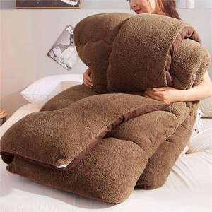 Edredones gruesos de invierno Faux <span class=keywords><strong>Sherpa</strong></span> elegante para invierno <span class=keywords><strong>cama</strong></span> doble bereber polar fibra de poliéster relleno <span class=keywords><strong>edredón</strong></span> hogar Hotel uso - Product Image 1