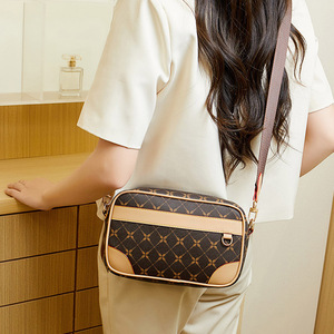 <span class=keywords><strong>Sac</strong></span> carré de luxe pour <span class=keywords><strong>femme</strong></span> avec large bandoulière, <span class=keywords><strong>sac</strong></span> à <span class=keywords><strong>main</strong></span> tendance imprimé pour <span class=keywords><strong>femme</strong></span> - Product Image 3
