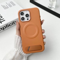 Étui de téléphone magnétique de béquille en métal invisible en cuir PU d'affaires de luxe pour iPhone 13 14 15 16 Plus Pro Max