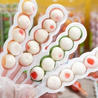 Bonbons en gros saveur fruitée, sucettes gélifiées moelleuses en forme de raisin, enrobées de sucre, fourrées à la confiture, bonbons gommeux à mâcher