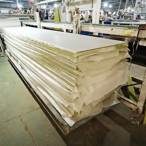 Panneau mural en PVC moderne, imitation marbre et bois, ignifuge, résistant à l'humidité et imperméable, pour la décoration des hôtels, salons, commerces et appartements - Product Image 6