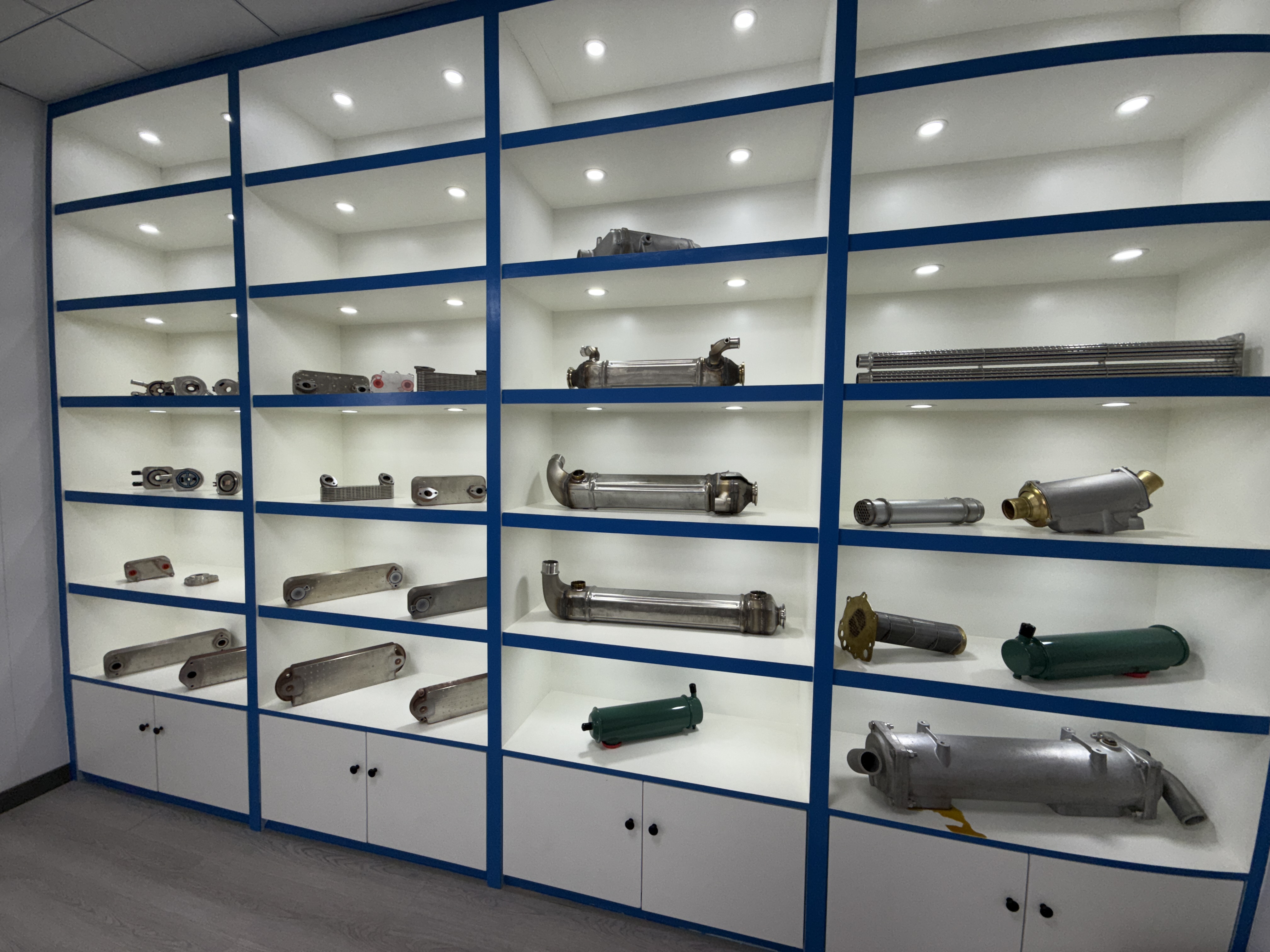 Efficient Heat Management with Quality radiator amp parts for Buyers