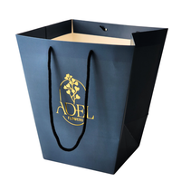 Sac en papier trapézoïdal de luxe avec estampage doré et couleur personnalisée pour bouquet de fleurs, sac de transport en papier pour fleurs