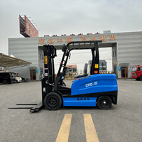 Chariot élévateur électrique de 2 tonnes pour la manutention des palettes, le transport en entrepôt, le déplacement efficace des matériaux en intérieur