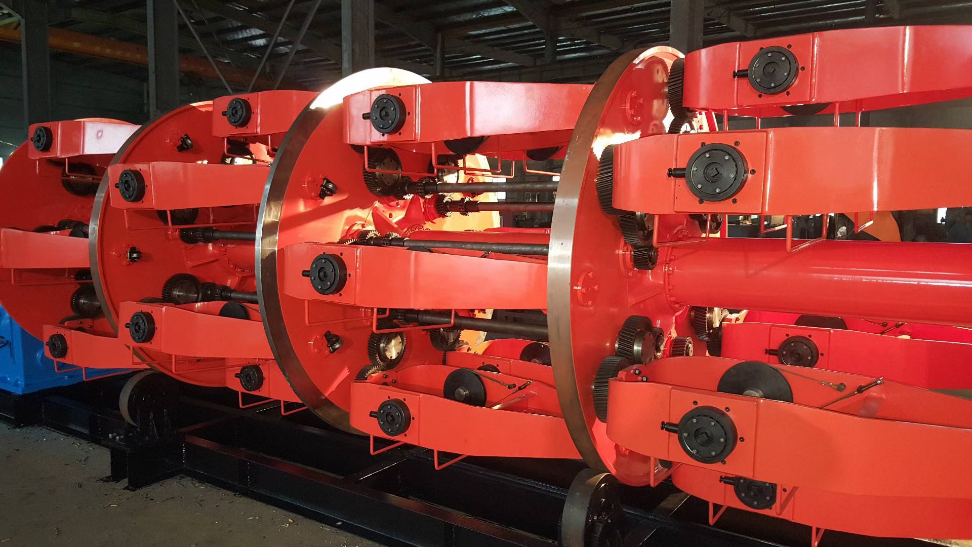 Cage Type Stranding Machine for Signal Transmission Cable Stranding Machine/Wire Strander