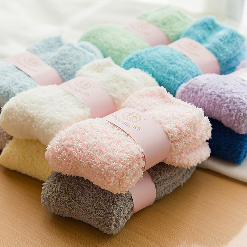 Wholesale Make Your Logo Your Own Design Bulk Warm Winter Christmas Socks Custom Fuzzy Socks Women