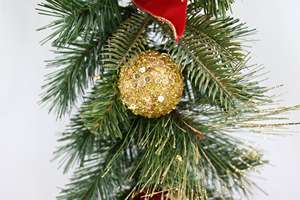 Guirnalda Decorativa Navideña de Alta Calidad Personalizada en Color Verde para Mascotas, Decoración para Árbol de Navidad - Product Image 4