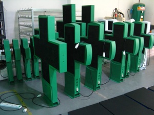 Đầy đủ màu sắc <span class=keywords><strong>LED</strong></span> dược chữ thập dấu hiệu 800 mét ngoài trời không thấm nước P16 màu xanh lá cây <span class=keywords><strong>LED</strong></span> dược chéo Màn hình hiển thị dấu hiệu - Product Image 5