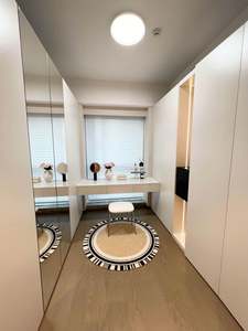 ตู้เสื้อผ้าไม้ดีไซน์หรูหราร่วมสมัยสำหรับห้องนอนคุณภาพสูงพร้อมที่เก็บของและความทนทานสูงสุด - Product Image 3