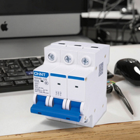 Disjoncteur miniature CA Chint série NXB-63 40A, courant nominal 25A, avec options 1P, 2P, 3P, 4P