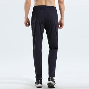<span class=keywords><strong>กางเกง</strong></span>กีฬา<span class=keywords><strong>ส</strong></span>ำหรับผู้<span class=keywords><strong>ชาย</strong></span><span class=keywords><strong>กางเกง</strong></span>วิ่งแบบยืดหยุ่นระบายอากาศได้ดี<span class=keywords><strong>กางเกง</strong></span>เลกกิ้งขายาว<span class=keywords><strong>ส</strong></span>ีทึบแนวสตรีท<span class=keywords><strong>ส</strong></span>ำหรับฤดูร้อน - Product Image 1