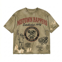T-shirt vintage pour homme avec logo personnalisé, effet délavé, imprimé graffiti hip-hop, style streetwear rétro avec patch et détails troués