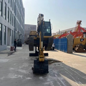 Excavatrice sur chenilles Caterpillar 305.5e2 d'occasion, godet hydraulique, capacité de 0,3 m, poids opérationnel de 5,5 tonnes, boîte de vitesses du moteur 34,1 - Product Image 1