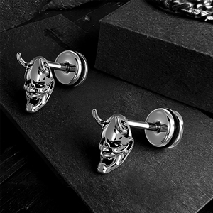 Boucles d'oreilles clous en acier chirurgical 316L, motif Masque Hannya Japonais, finition PVD Or, visage de démon Oni, bijoux de piercing pour Tragus et Hélix - Product Image 2
