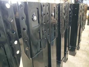 Ascenseur hydraulique à deux étages, capacité 40T, train d'atterrissage interne caché pour le soudage de semi-remorques, aluminium, plastique et acier. - Product Image 3