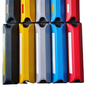 Bordillos de estacionamiento de caucho Longda de 560 mm vulcanizados anticolisión para espacios de estacionamiento residenciales y de hoteles - Product Image 1