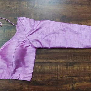 Blusa de Seda Dupion Premium de Manga Larga para Saree, Estilo Étnico Clásico - Product Image 1