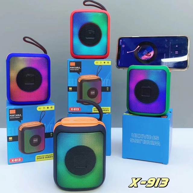 Wireless BT Handheld Portable Mini Speaker With RGB Color Light Stand High Sound Quality Stereo Audio for Outdoor Home Desktop