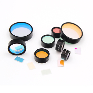 Équipement Médical Esthétique : Filtre Optique UV à Bande Passante Étroite en Verre avec Revêtement Dure IAD, Longueur d'Onde 300~850nm, 90% de Réduction de la Lumière - Product Image 5
