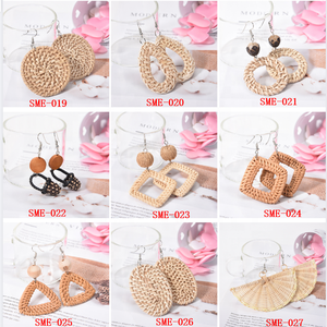 Hoa Tai Mặt Dây Chuyền Hình Hoa Sen & Hình Tròn Bằng Mây Hoa Tai Dệt Rơm Boho Hoa Tai Treo Lủng Lẳng Làm Bằng Tay - Product Image 4