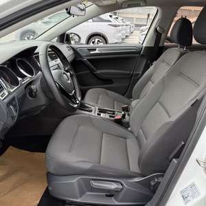 Volkswagen <span class=keywords><strong>Golf</strong></span> Clásico Usado, Modelo 2017, <span class=keywords><strong>Segunda</strong></span> <span class=keywords><strong>Mano</strong></span>, <span class=keywords><strong>Automático</strong></span>, Motor Turbo de 1.4L, Neumáticos R16, Volante a la Izquierda, Buen Estado para Exportación - Product Image 5