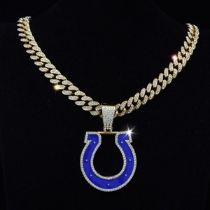 Venta al por mayor Collares con colgante de Indianapolis Colts, Joyería de Moda Hip-hop Estilo Punk Colgante Collares Cubanos Regalos de Aniversario - Product Image 3