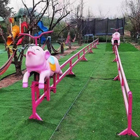 Trottinette de parcours extérieure sans moteur, équipement de terrain de jeu, construction en acier/métal, couleur et taille personnalisables, capacité inférieure à 100 kg