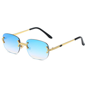 Gafas de Sol Rectangulares Pequeñas Vintage con Degradado Metálico de Alta Gama 2022, Gafas de Sol Cuadradas sin Montura para Hombre y Mujer - Product Image 4
