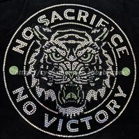 CY Hot Fix Étiquettes de transfert de chaleur en strass personnalisées avec logo d'ours de dessin animé mignon pour vêtements