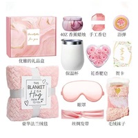 Auf Lager: Damen-Spa-Geschenkset mit Duftkerze, Badebombe, Becher und Geschenkbox – Perfekt als Geburtstags- oder Feiertagsgeschenk für die beste Freundin