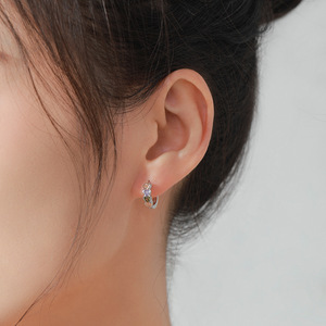 Anillo y Pendientes de Plata de Ley S925 con Forma de Corazón Romántico y Colorido, Conjunto de Joyería de Diseño Vintage Elegante y Único - Product Image 5