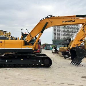 Excavatrice sur chenilles d'occasion HYUNDAI 305LC-9T de 30 tonnes pour opérations en carrière de calcaire, adaptée aux terrains difficiles et aux opérations de démolition - Product Image 1