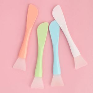 Double-<b>Head</b> Scraper DIY Face Beauty Tool Silicone Facial Mask Brush Plastic Handle Soft <b>Fan</b> Flat Brush for Concealer Application - Product Image 4