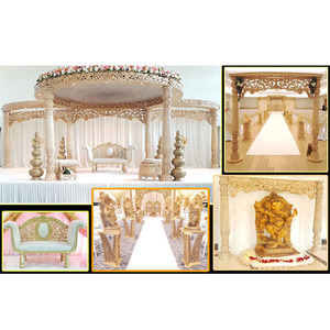 Mandap en fibre aspect bois pour mariage indien, cérémonie de mariage gujarati en Allemagne, mandap en fibre au look époustouflant, mandap de mariage en Malaisie - Product Image 1