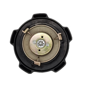 Ensemble de bouchons de réservoir de carburant Dongfeng, 32 verrous en plastique et en métal pour pièces de carrosserie de camion - Product Image 1