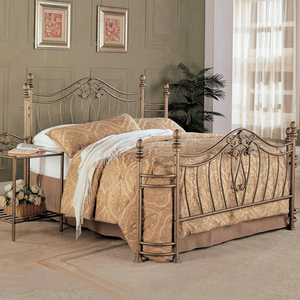 <strong>Vintage</strong> High-End Wrought Iron <strong>Bed</strong> <strong>Frame</strong>, Large Metal <strong>Bed</strong> in Antique Bronze Color, Double BedSet for Bedroom and Hotel Furniture - Product Image 4